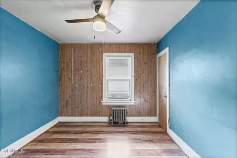 Bedroom - 418 Charles St, Scotia, NY 12302 photo 5 of 8