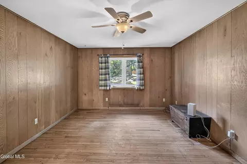 Bedroom - 901 Londonderry Ct, Schenectady, NY 12309 photo 7 of 7