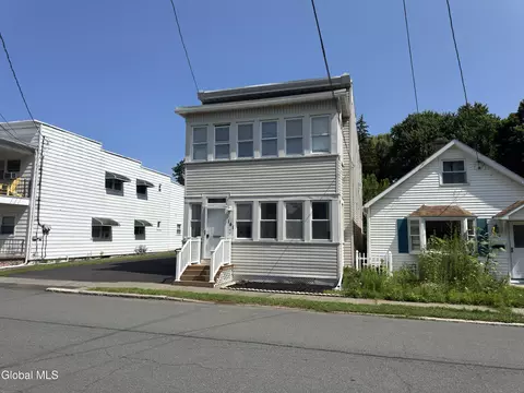 141 Johnston Ave, Cohoes, NY 12047