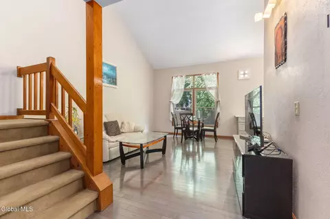 Other - 214 Walnut Ln, Slingerlands, NY 12159 photo 3 of 11