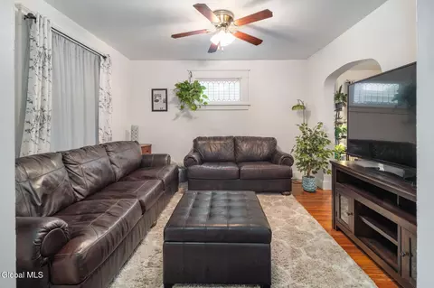 Living - 833 Harrison Ave, Schenectady, NY 12306 photo 1 of 1