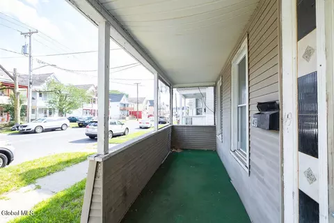 Exterior - 49 Mcclellan St, Schenectady, NY 12304 photo 5 of 6