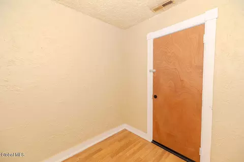 Entry Way - 49 Mcclellan St, Schenectady, NY 12304 photo 3 of 6