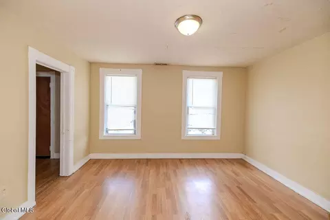 Living - 49 Mcclellan St, Schenectady, NY 12304 photo 4 of 6