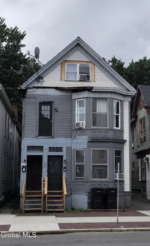 161 5th Ave, Troy, NY 12180