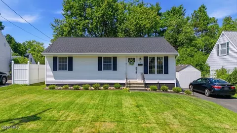3 Clark Ave, Troy, NY 12180