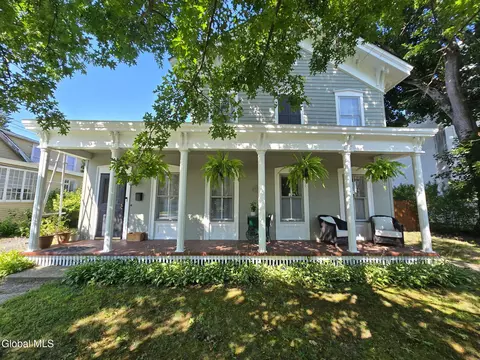 117 Church St, Hoosick Falls, NY 12090