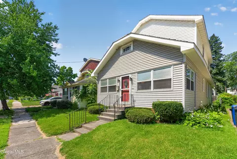 415 7th Ave, Watervliet, NY 12189