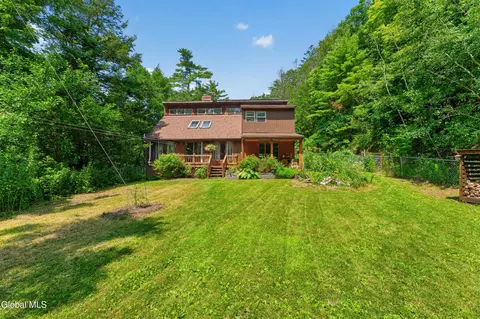 178 Blodgett Hill Rd, Coeymans Hollow, NY 12046