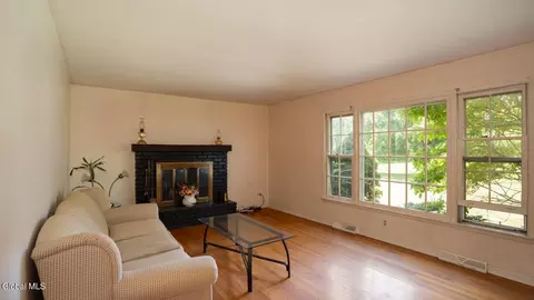 Living - 412 Mcclellan Rd, Nassau, NY 12123 photo 1 of 3