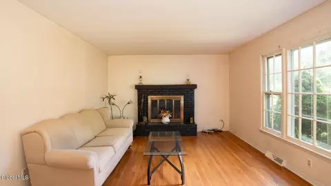 Living - 412 Mcclellan Rd, Nassau, NY 12123 photo 2 of 3
