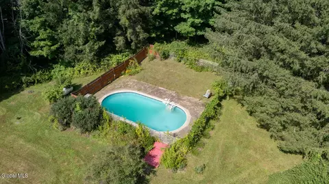 Exterior - 412 Mcclellan Rd, Nassau, NY 12123 photo 7 of 7