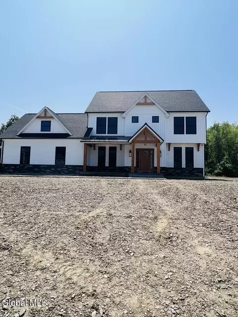 54 Nadia Blvd, Wynantskill, NY 12198