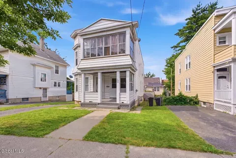 325 Manning Blvd, Albany, NY 12206