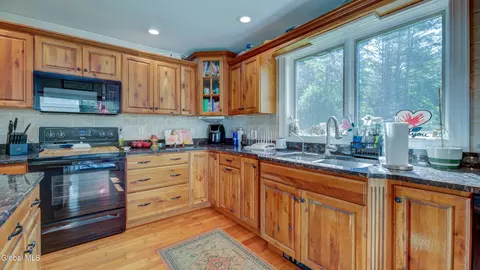 Kitchen - 116 Union Mills Rd, Broadalbin, NY 12025 photo 3 of 5
