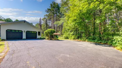 Exterior - 116 Union Mills Rd, Broadalbin, NY 12025 photo 4 of 23