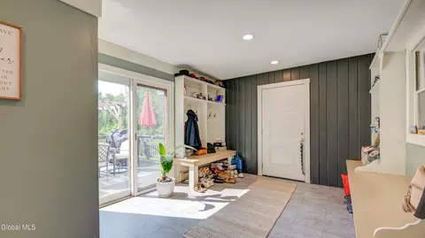 Entry Way - 116 Union Mills Rd, Broadalbin, NY 12025 photo 1 of 8