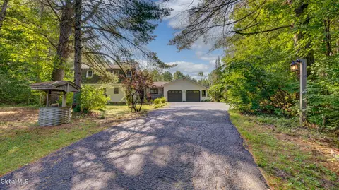 Exterior - 116 Union Mills Rd, Broadalbin, NY 12025 photo 3 of 23