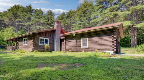 206 Capehorn Rd, Johnstown, NY 12095