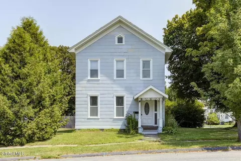 212 Glebe St, Johnstown, NY 12095