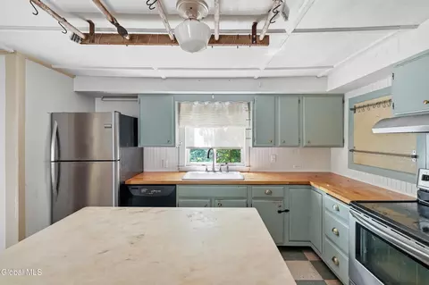 Kitchen - 43 Spring St, Cambridge, NY 12816 photo 1 of 2