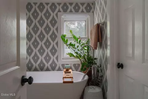 Bath - 1400 Albany Ave, Valatie, NY 12184 photo 3 of 5