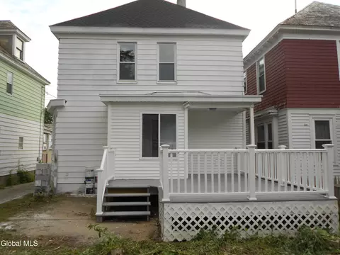 Exterior - 1745 Becker St, Schenectady, NY 12304 photo 4 of 5
