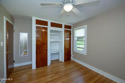 Bedroom - 2 Arden Rd, Schenectady, NY 12302 photo 5 of 12