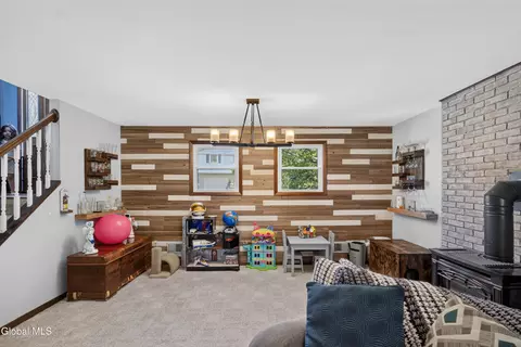 Other - 35 Hillcrest Ave, Schenectady, NY 12309 photo 7 of 11