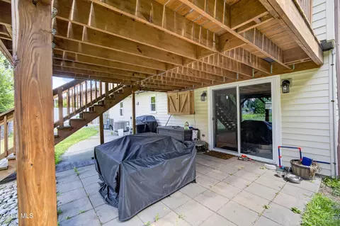 Exterior - 35 Hillcrest Ave, Schenectady, NY 12309 photo 15 of 21