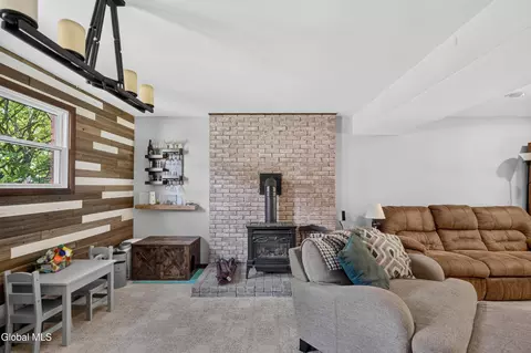 Other - 35 Hillcrest Ave, Schenectady, NY 12309 photo 5 of 11