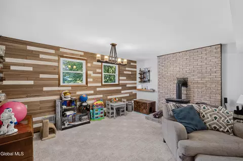 Other - 35 Hillcrest Ave, Schenectady, NY 12309 photo 8 of 11
