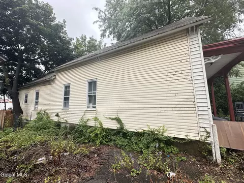 Other - 565 Nott St, Schenectady, NY 12308 photo 2 of 13