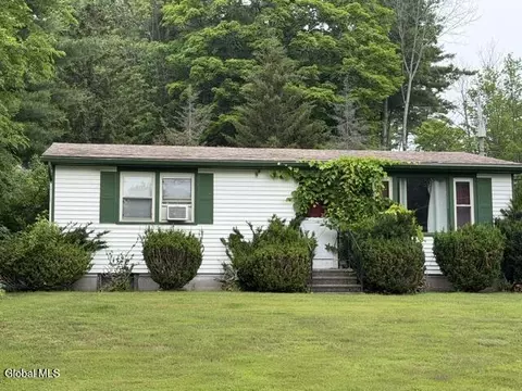 111 Horicon Ave, Bolton Landing, NY 12814