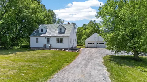 731 State Highway 161, Amsterdam, NY 12010