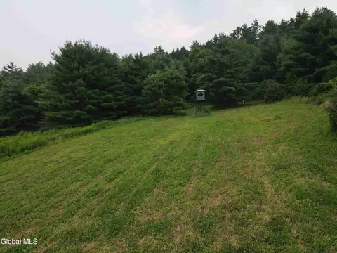 202 Eagle Bridge Rd, Eagle Bridge, NY 12057 photo 2