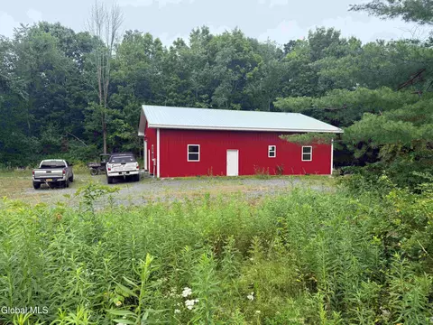 202 Eagle Bridge Rd, Eagle Bridge, NY 12057 photo 4
