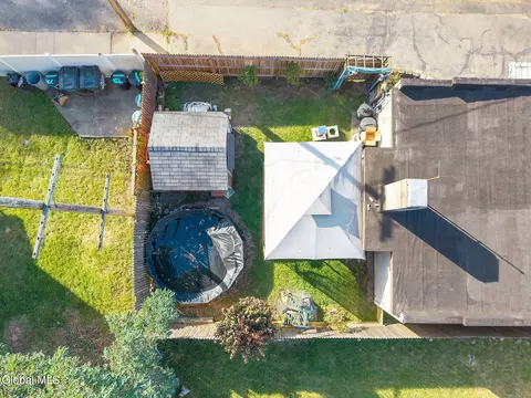 View/Area - 1002 Strong St, Schenectady, NY 12307 photo 1 of 1