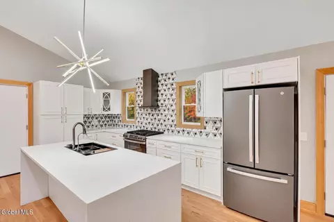 Kitchen - 49 Tabor Rd, Mechanicville, NY 12118 photo 7 of 8