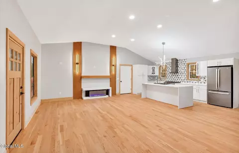 Living - 49 Tabor Rd, Mechanicville, NY 12118 photo 5 of 7