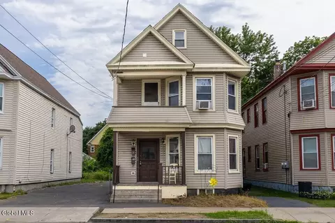 212 Duane Ave, Schenectady, NY 12307