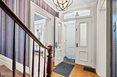 Entry Way - 33 Front St, Schenectady, NY 12305 photo 1 of 2