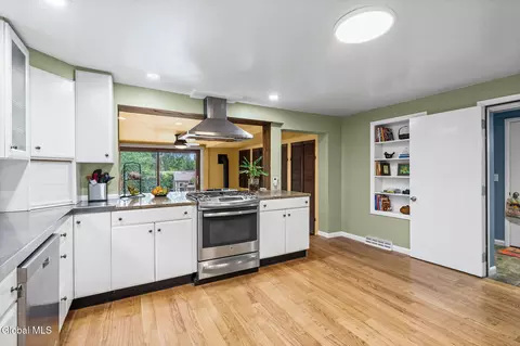 Kitchen - 33 Front St, Schenectady, NY 12305 photo 3 of 3