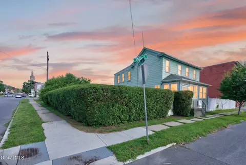 603 2nd Ave, Watervliet, NY 12189