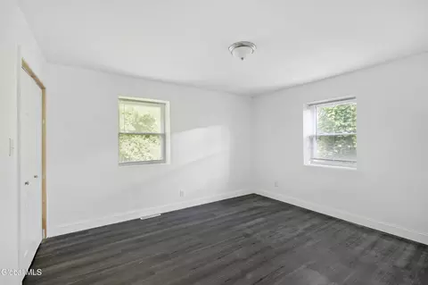 Bedroom - 730 Bailey St, Schenectady, NY 12303 photo 2 of 7