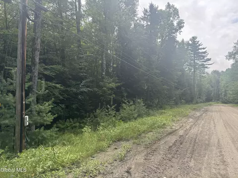 L52 Iroquois Trail, North Creek, NY 12853