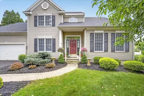 13 Bergen Woods Dr, Cohoes, NY 12047