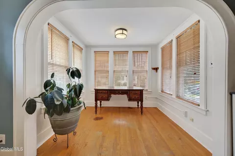 Entry Way - 1452 Garner Ave, Schenectady, NY 12309 photo 2 of 3