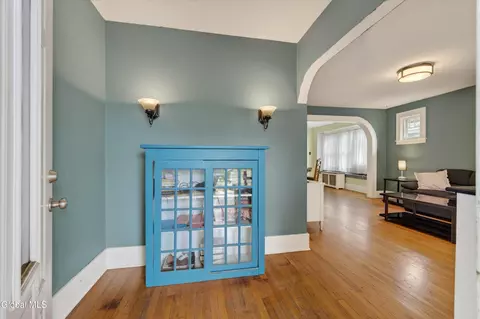 Entry Way - 1452 Garner Ave, Schenectady, NY 12309 photo 1 of 3