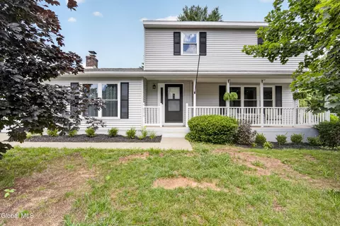 3 Yandell Yard, Gansevoort, NY 12831